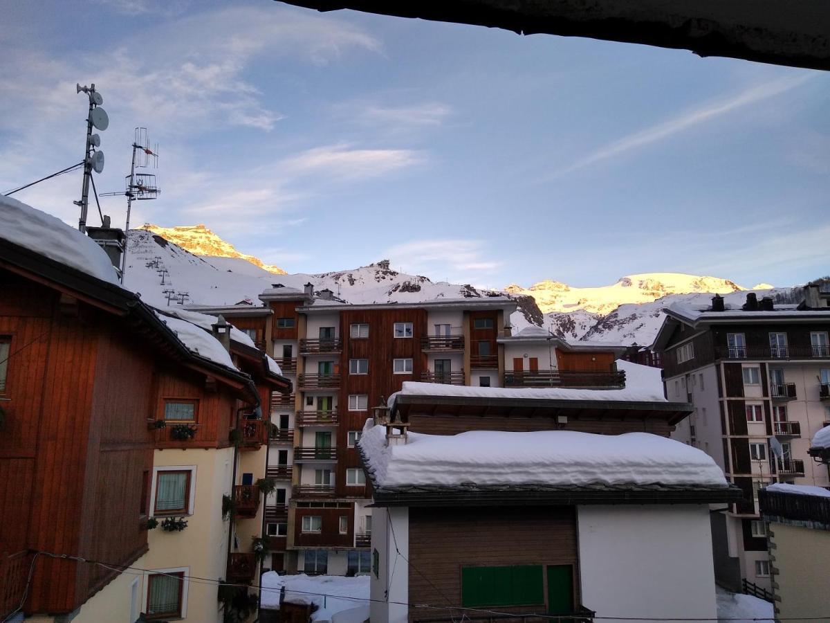 דירות ברויל-קרוויניה In Cervinia Center - 50Mt From Ski Slopes מראה חיצוני תמונה
